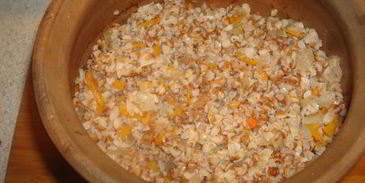 гречка запеченная в глиняном горшке