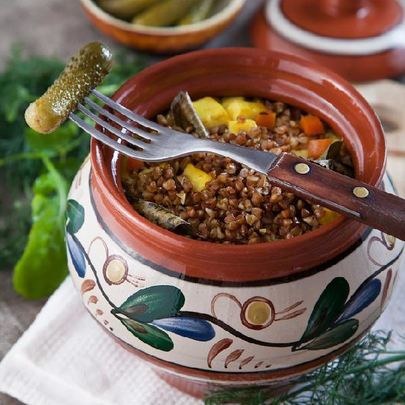 Гречневая каша с овощами и сыром