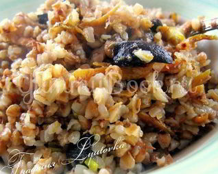 Каша гречневая с грибами