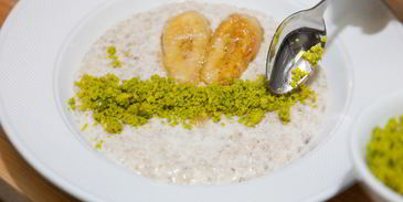 каша овсяная с жареными бананами