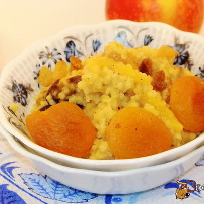 Каша пшенная на яблочном соке