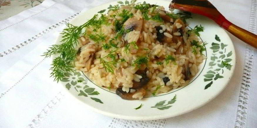 Рецепт каши с грибами в мультиварке на воде