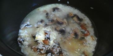 каша с грибами в мультиварке на воде