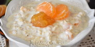 ленивая овсяная каша с апельсиновым джемом