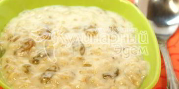 овсяная каша с изюмом