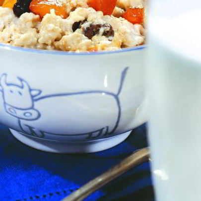 Овсяная каша с сухофруктами