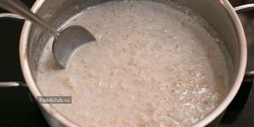 овсяная каша с яблоками и корицей