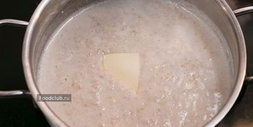 овсяная каша с яблоками и корицей