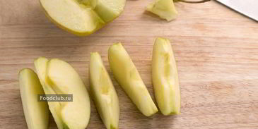 овсяная каша с яблоками и корицей