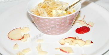 овсяная каша с яблоками