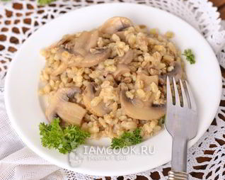 Перловка с грибами в мультиварке