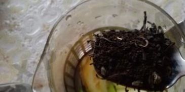 чай с имбирем, лимоном и яблоками