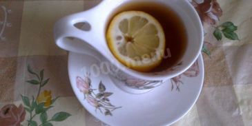 чай с лимоном и медом