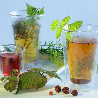 Чай с мятой и смородиной