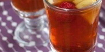 имбирный чай с клубникой