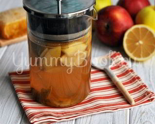 Имбирный чай с яблоками и мятой