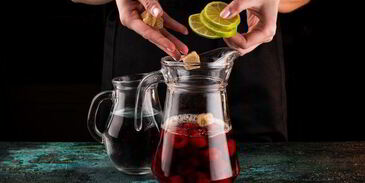 освежающий чай с малиной