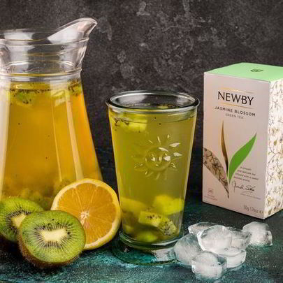 Витаминный чай с киви и мятным сахаром