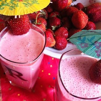 Клубничный коктейль Снежок