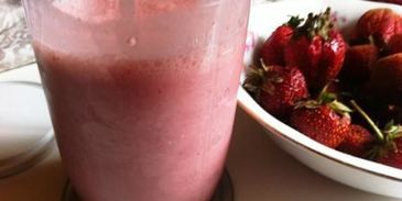 клубничный коктейль снежок