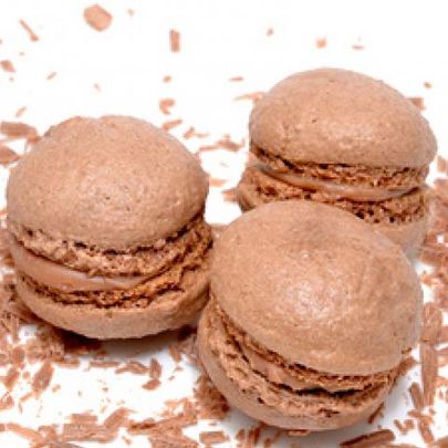 Макарон с кофейной начинкой