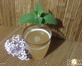 Квас из ревеня