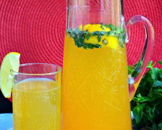 Абрикосовый лимонад с мятой