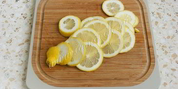 черничный лимонад