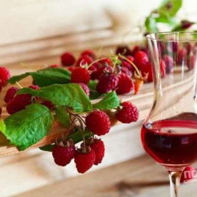 Малиновое вино