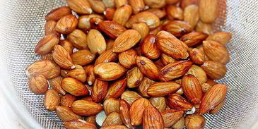 миндальное молоко и сливки