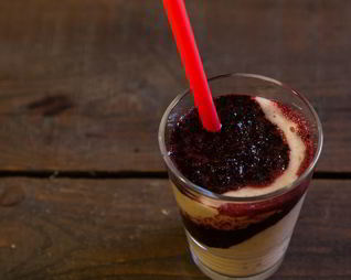 Бананово-черничный смузи