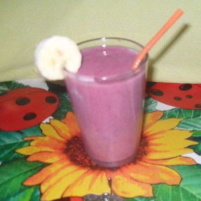 Бананово-малиновый смузи