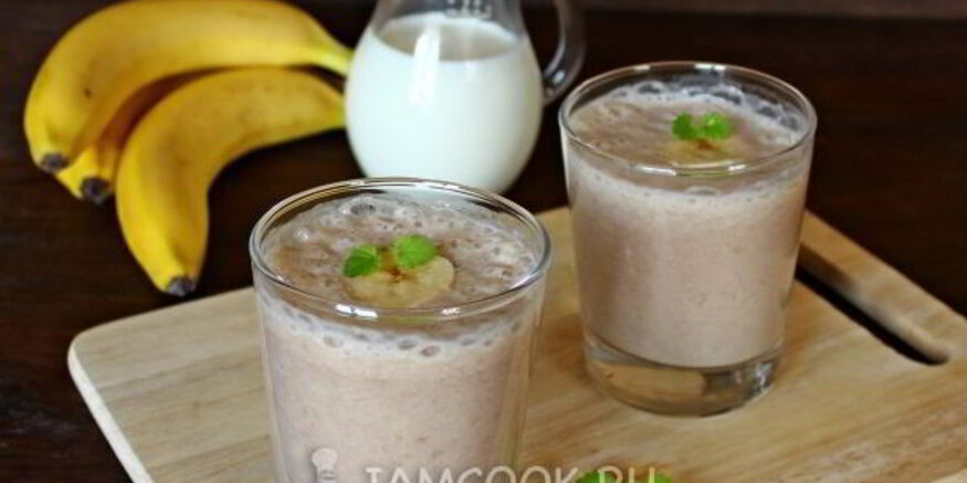 Рецепт бананового смузи с молоком