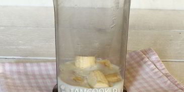 банановый смузи с молоком