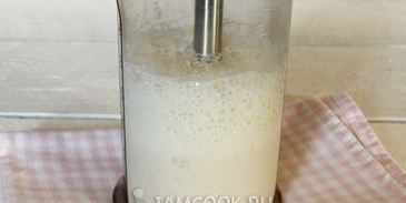 банановый смузи с молоком