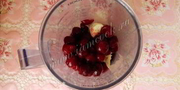 фруктовый смузи с пророщенной пшеницей