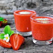 Рецепт Клубнично-орехового смузи