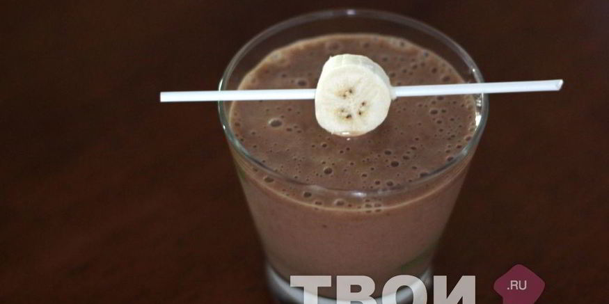 Рецепт шоколадна-бананового смузи