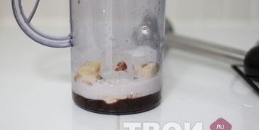 шоколадно-банановый смузи