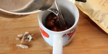 смузи из фиников и овсяного молока