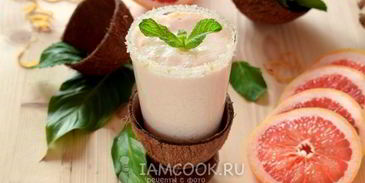 смузи из красного грейпфрута и кокосового молока