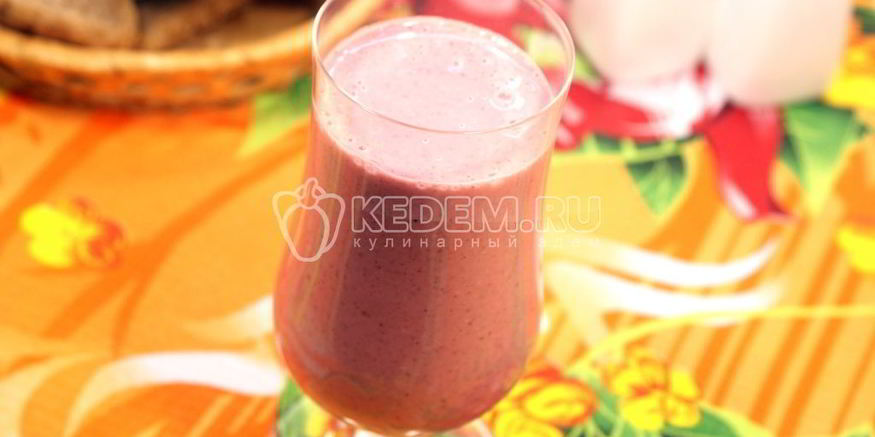 Рецепт смузей с йогуртом и вишней