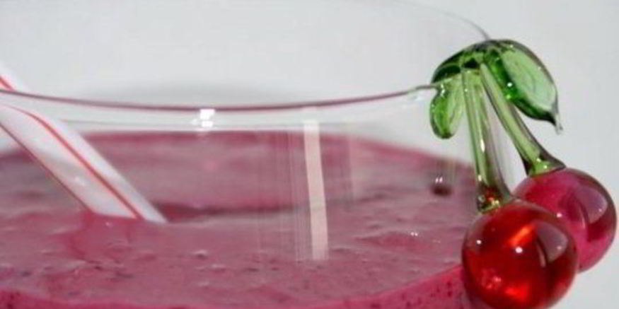 Рецепт смузей с темными ягодами