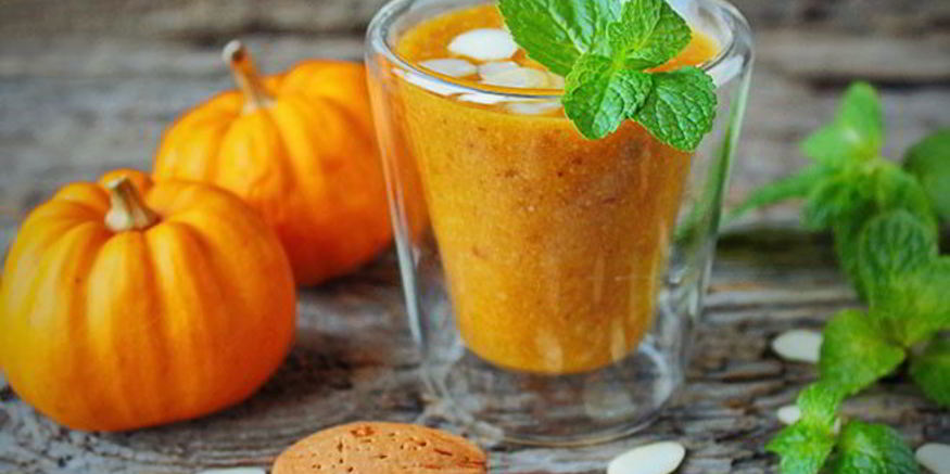 Рецепт тыквенного смузи с финиками и имбирным сиропом