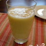 Рецепт Витаминного напитка из апельсина и миндаля