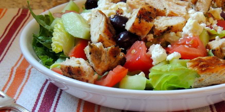 Рецепт салата греческого с курицей