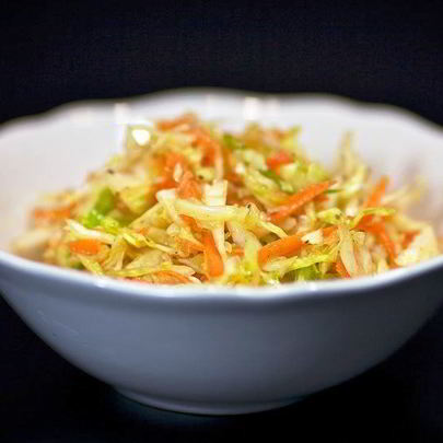 Капустный салат с морковью