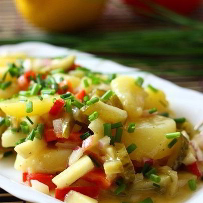 Берлинский картофельный салат с винегретной заправкой