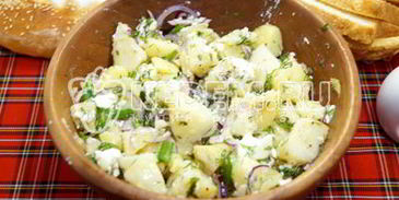 картофельный салат с брынзой