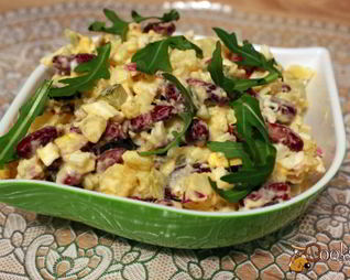 Картофельный салат с красной фасолью